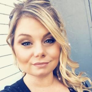 Meet your Posher, Alisha